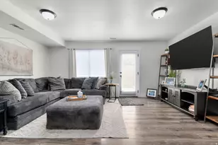 187 S Tamarak, Lehi, UT 84043 - Photo 9