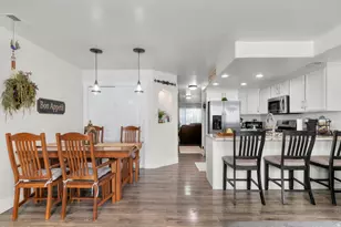 187 S Tamarak, Lehi, UT 84043 - Photo 7