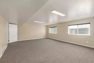 818 N 950 E, Ogden, UT 84404 - Photo 33