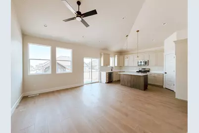 492 W 1910 N #311, Tooele, UT 84074 - Photo 5