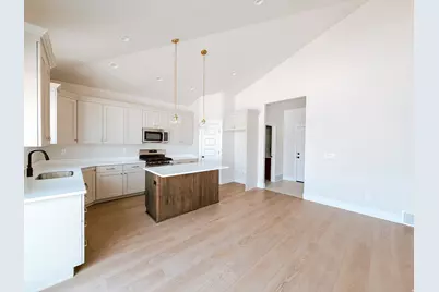 492 W 1910 N #311, Tooele, UT 84074 - Photo 3