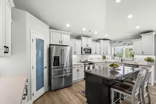 2995 W Springer Ln, South Jordan, UT 84095 - Photo 11
