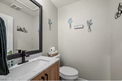 2995 W Springer Ln, South Jordan, UT 84095 - Photo 17
