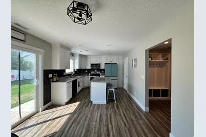 227 W Braeburn Ln, Santaquin, UT 84655 - Photo 9