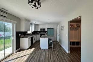 227 W Braeburn Ln, Santaquin, UT 84655 - Photo 9