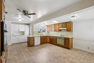 1146 E 4500 S, Millcreek, UT 84117 - Photo 11