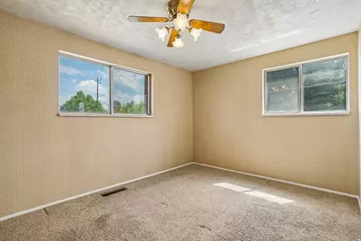 1146 E 4500 S, Millcreek, UT 84117 - Photo 17