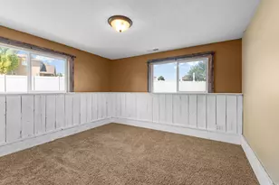 1133 S Bridge Creek Ln W, Layton, UT 84041 - Photo 27