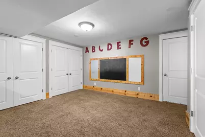 1133 S Bridgecreek Ln W, Layton, UT 84041 - Photo 21