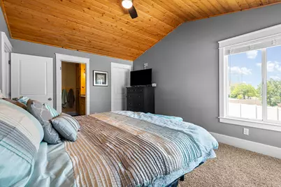 1133 S Bridgecreek Ln W, Layton, UT 84041 - Photo 15