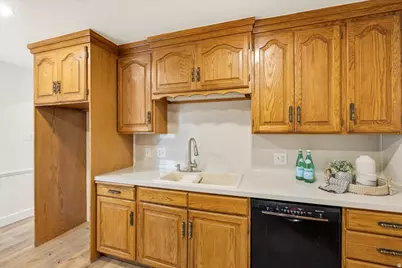 5285 S 4320 W, Salt Lake City, UT 84118 - Photo 11
