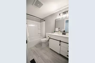 4828 S Highland Cir #304, Holladay, UT 84117 - Photo 7