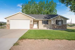 30 S 475 E, Enterprise, UT 84725 - Photo 5