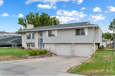 1204 W 10610 S, South Jordan, UT 84095 - Photo 3