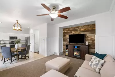 8757 N Jefferson Dr, Eagle Mountain, UT 84005 - Photo 9