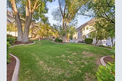 342 W Millcreek Rd, Pleasant Grove, UT 84062 - Photo 47