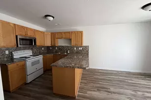 285 E 2300 N, North Ogden, UT 84414 - Photo 7