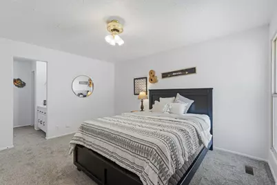 4539 S 1800 W #127, Roy, UT 84067 - Photo 13