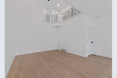 1475 W Skyline Dr #906, Saratoga Springs, UT 84045 - Photo 5