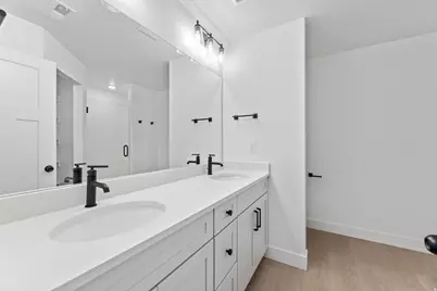 1475 W Skyline Dr #906, Saratoga Springs, UT 84045 - Photo 13