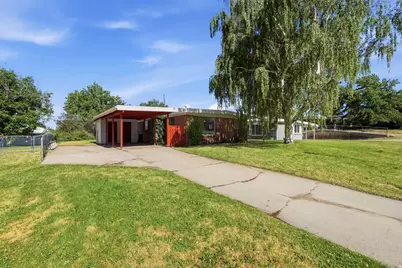 785 Simoron Dr, Ogden, UT 84404 - Photo 3