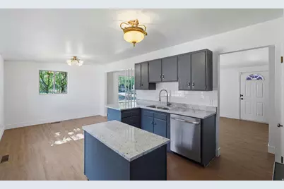 785 Simoron Dr, Ogden, UT 84404 - Photo 9