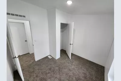 1594 W 400 Plac S, Salt Lake City, UT 84104 - Photo 9