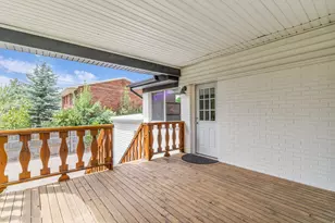 6685 S 1680 E, Cottonwood Heights, UT 84121 - Photo 37