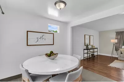 6685 S 1680 E, Cottonwood Heights, UT 84121 - Photo 13