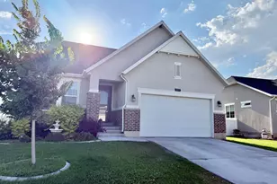 6569 N Fiona St, Eagle Mountain, UT 84005 - Photo 3