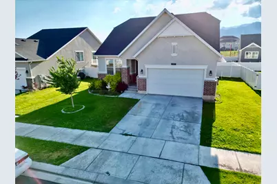 6569 N Fiona St, Eagle Mountain, UT 84005 - Photo 5