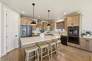 2848 S Greenhead Dr, Saratoga Springs, UT 84045 - Photo 9