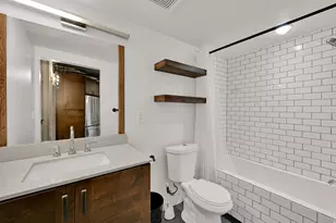 328 W 200 S, Salt Lake City, UT 84101 - Photo 17