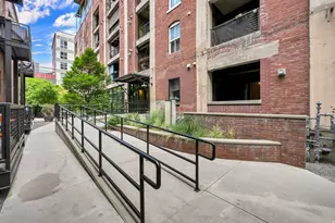 328 W 200 S, Salt Lake City, UT 84101 - Photo 23