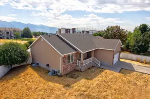 1065 S 1650 E, Clearfield, UT 84015 - Photo 35