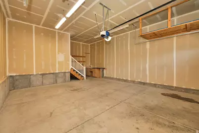 1065 S 1650 E, Clearfield, UT 84015 - Photo 27