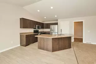 1065 S 1650 E, Clearfield, UT 84015 - Photo 11