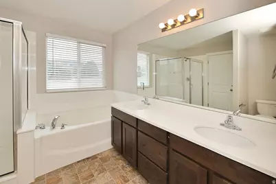 1065 S 1650 E, Clearfield, UT 84015 - Photo 17