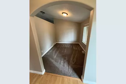 5197 S 3100 W, Roy, UT 84067 - Photo 5