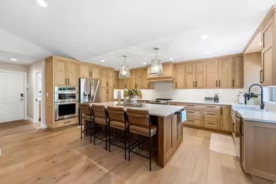 4220 Summerwood Dr, Bountiful, UT 84010 - Photo 11