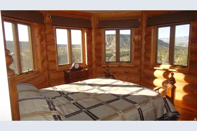 5390 N Eagle Dr, Kenilworth, UT 84529 - Photo 13
