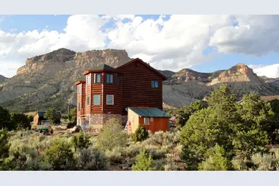 5390 N Eagle Dr, Kenilworth, UT 84529 - Photo 25