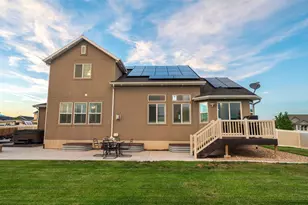 1576 E Lowe Peak Dr, Eagle Mountain, UT 84005 - Photo 33