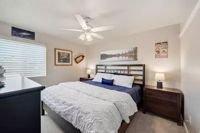 1576 E Lowe Peak Dr, Eagle Mountain, UT 84005 - Photo 23