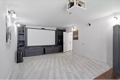 165 S 400 E, Kaysville, UT 84037 - Photo 11