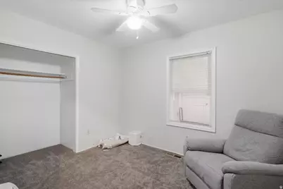 165 S 400 E, Kaysville, UT 84037 - Photo 13