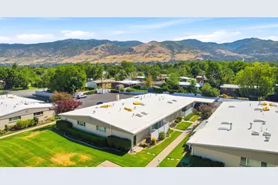 381 W 400 N #11, Bountiful, UT 84010 - Photo 25