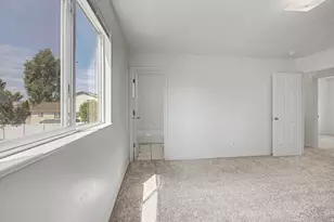 1421 W 50 S, Lehi, UT 84043 - Photo 9
