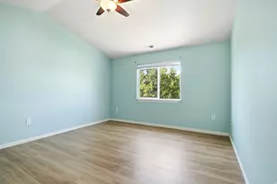 5253 S Midland Dr W, Roy, UT 84067 - Photo 31