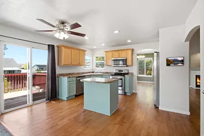 5253 S Midland Dr W, Roy, UT 84067 - Photo 13